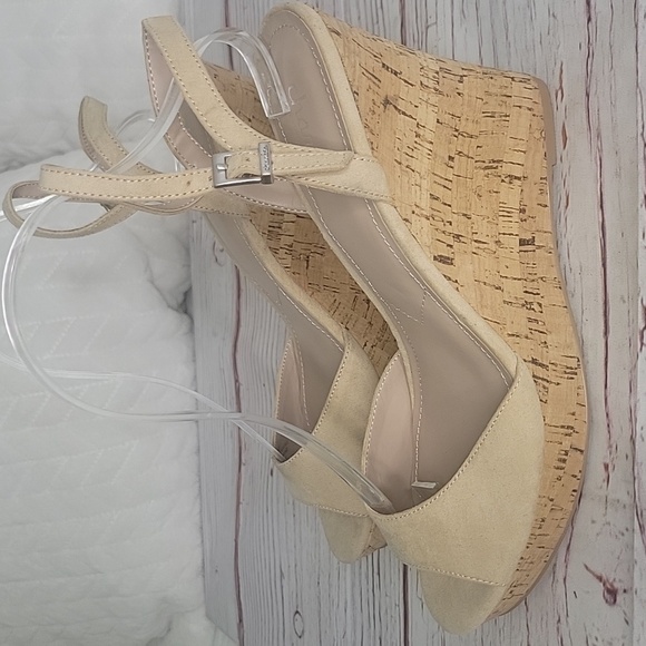 Charles By Charles David Shoes - Charles by Charles David Tan Wedge Sandals Size 10 NWOT